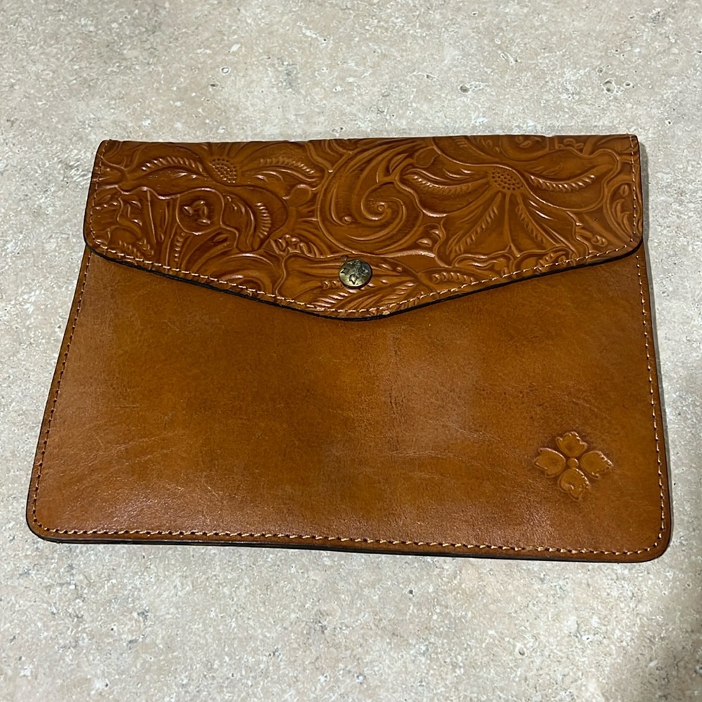 Patricia Nash Clutch Purse Cognac Brown Leather Envelope Snap Back Zip Pocket